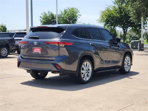 2023 Toyota Highlander Limited