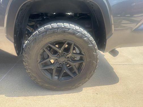 Magnetic Gray Metallic 2023 Toyota Tundra SR5