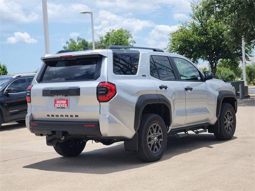 2025 Toyota 4Runner SR5