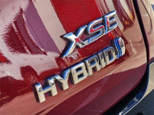 2022 Toyota Sienna XSE 7 Passenger