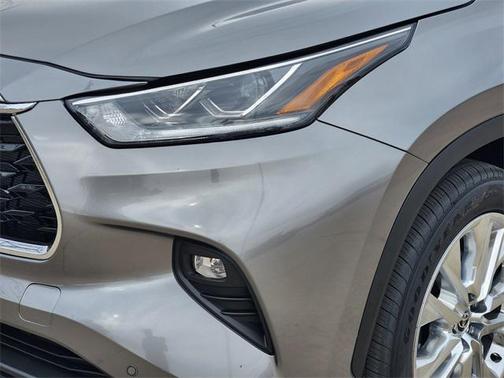 2026 Toyota Highlander Limited