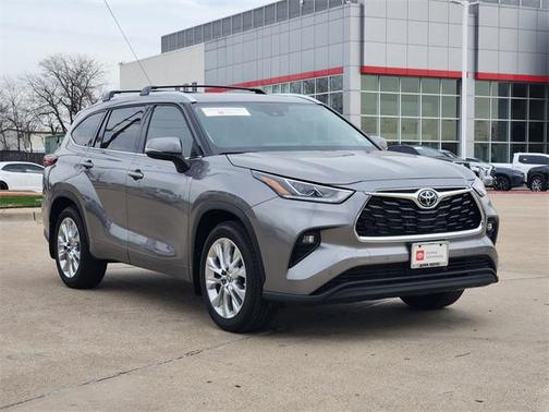 2026 Toyota Highlander Limited