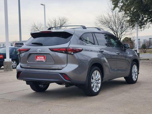 2026 Toyota Highlander Limited