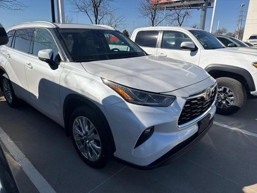 2024 Toyota Highlander Limited