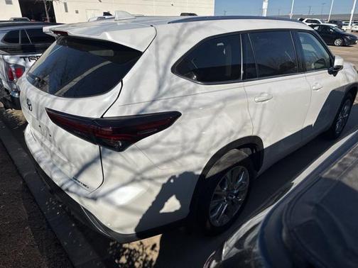 2024 Toyota Highlander Limited