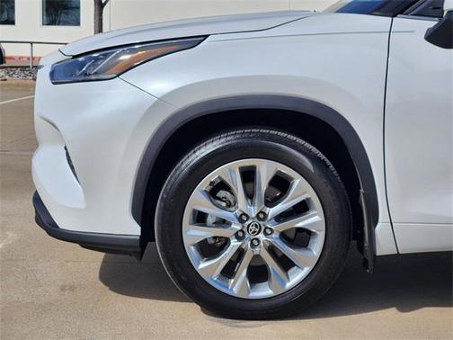 2024 Toyota Highlander Limited