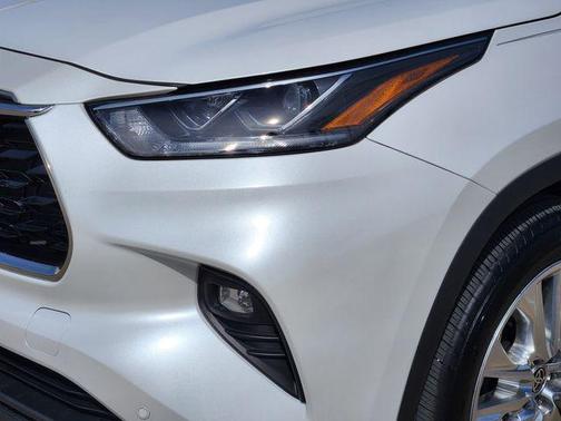 2024 Toyota Highlander Limited