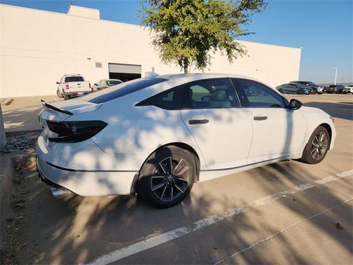 2022 Honda Accord EX-L 1.5T