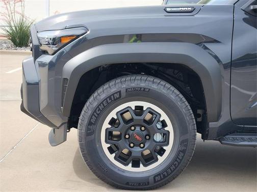 2025 Toyota 4Runner TRD Off Road