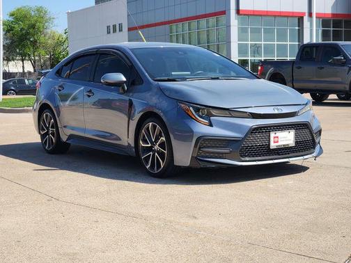 Celestite 2020 Toyota Corolla SE