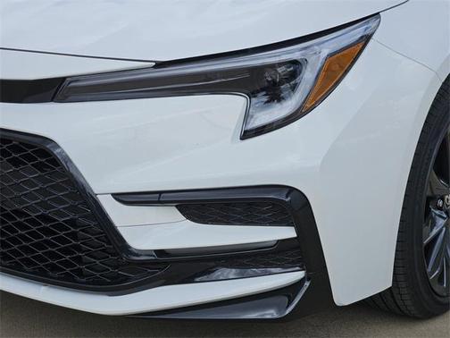 2025 Toyota Corolla Hybrid SE