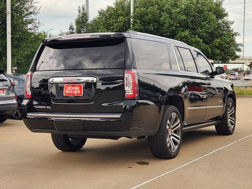 Onyx Black 2018 GMC Yukon XL Denali