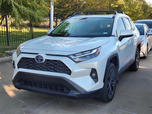 2023 Toyota RAV4 Hybrid XLE Premium