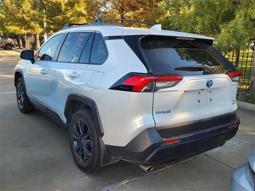 2023 Toyota RAV4 Hybrid XLE Premium