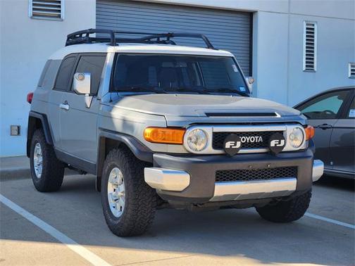 2011 Toyota FJ Cruiser Base
