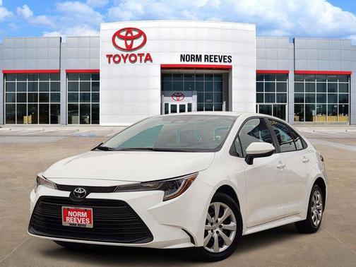 Ice Cap 2024 Toyota Corolla LE