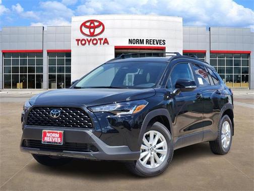 2025 Toyota Corolla Cross LE