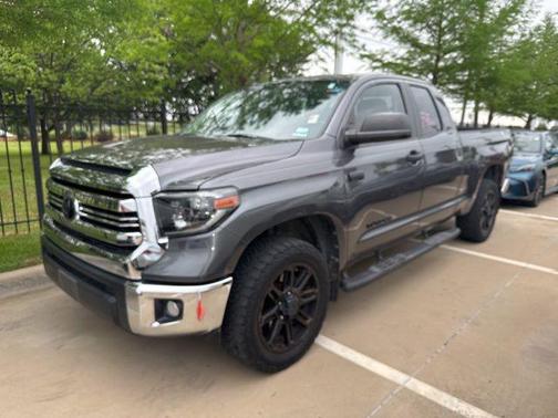 Magnetic Gray Metallic 2017 Toyota Tundra SR5
