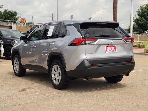 Silver Sky Metallic 2024 Toyota RAV4 LE