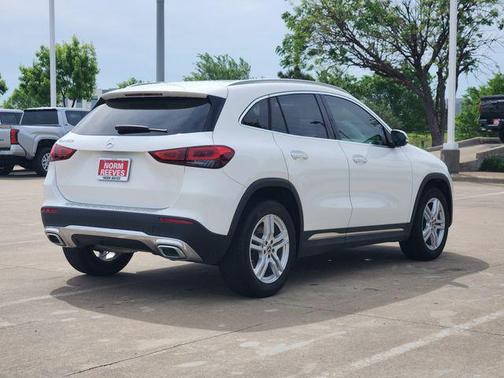 2023 Mercedes-Benz GLA 250 Base