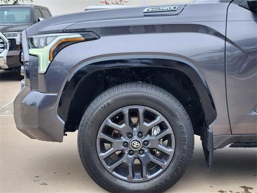 2025 Toyota Tundra Hybrid Platinum