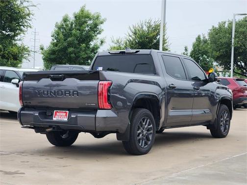 2025 Toyota Tundra Hybrid Platinum
