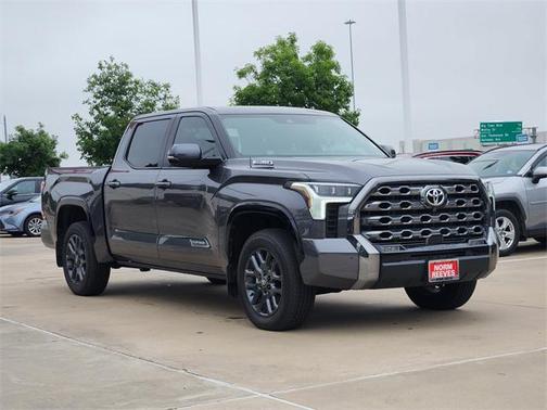 2025 Toyota Tundra Hybrid Platinum