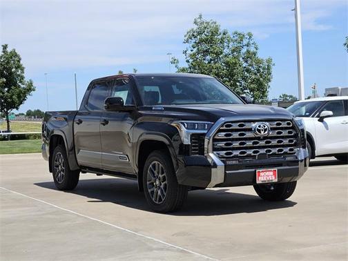 2025 Toyota Tundra Hybrid Platinum