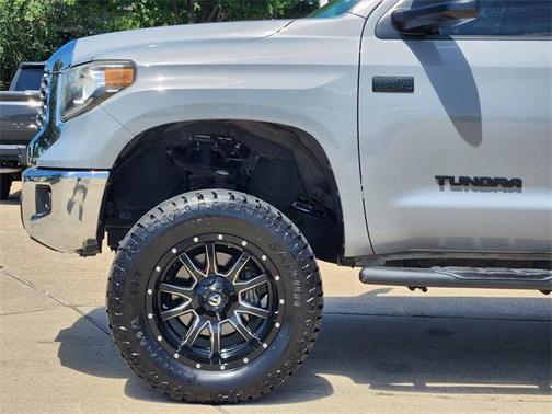 2019 Toyota Tundra SR5