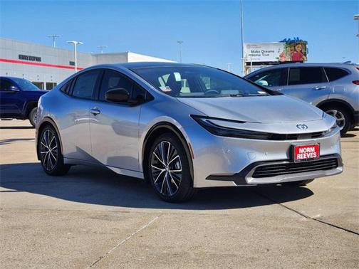2024 Toyota Prius LE