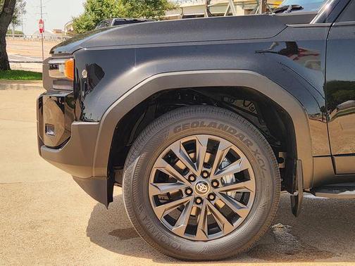 Neutral Black 2027 Toyota Land Cruiser Base