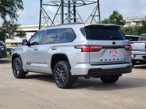 2024 Toyota Sequoia Platinum