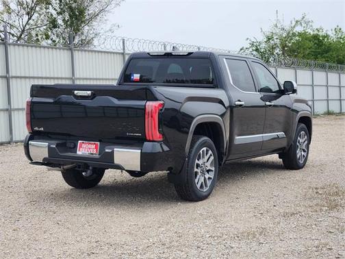 2025 Toyota Tundra Hybrid 1794 Edition