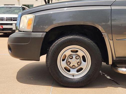 Mineral Gray Metallic Clearcoat 2006 Dodge Dakota ST Club Cab