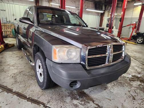 Mineral Gray Metallic Clearcoat 2006 Dodge Dakota ST Club Cab