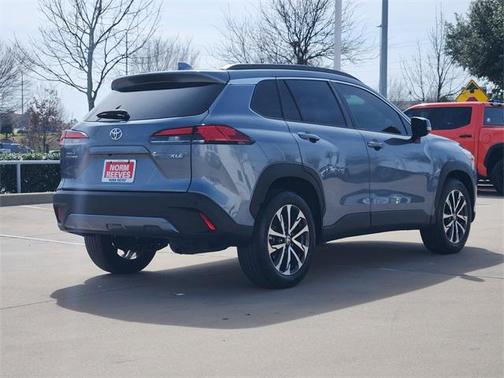 2022 Toyota Corolla Cross XLE