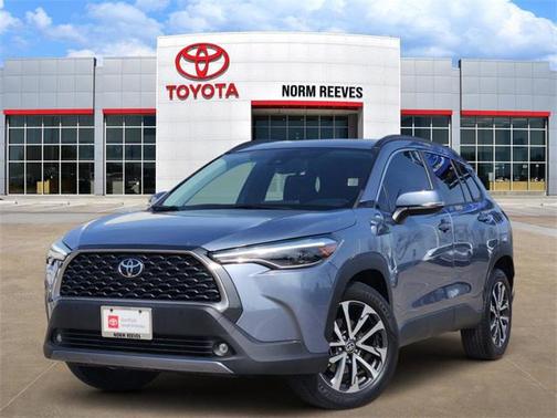 2022 Toyota Corolla Cross XLE