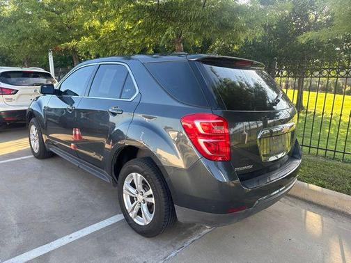 Nightfall Gray Metallic 2017 Chevrolet Equinox LS