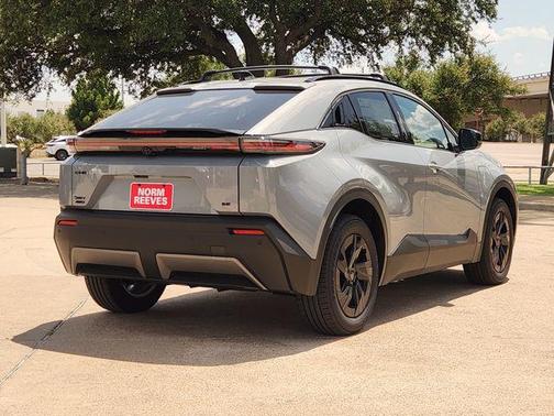 Cement 2026 Toyota C-HR SE
