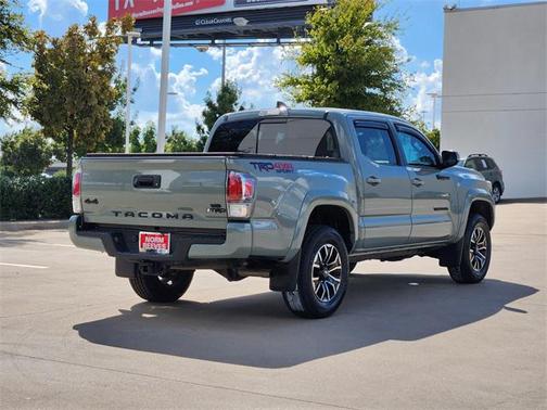 2023 Toyota Tacoma TRD Sport