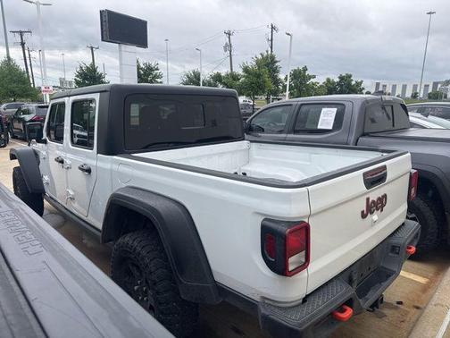 Bright White Clearcoat 2022 Jeep Gladiator Mojave 4x4