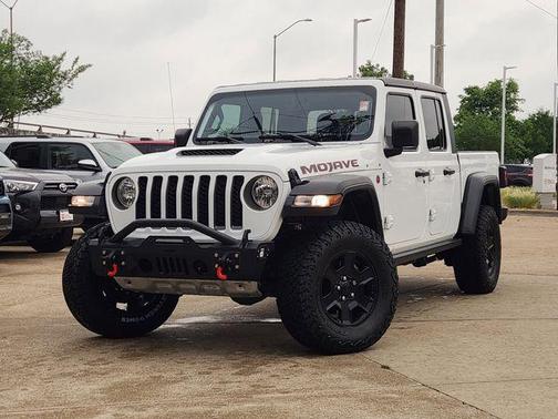Bright White Clearcoat 2022 Jeep Gladiator Mojave 4x4