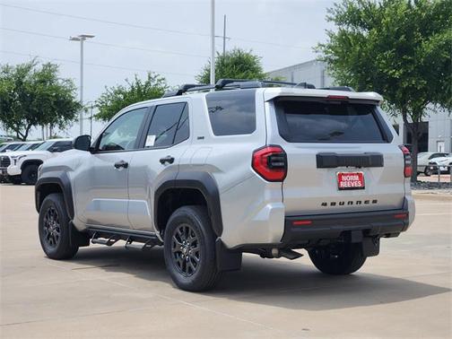 2025 Toyota 4Runner SR5