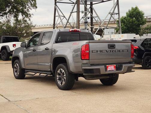 Satin Steel Metallic 2021 Chevrolet Colorado Z71