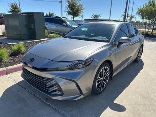 2025 Toyota Camry XLE