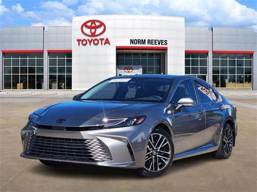 2025 Toyota Camry XLE