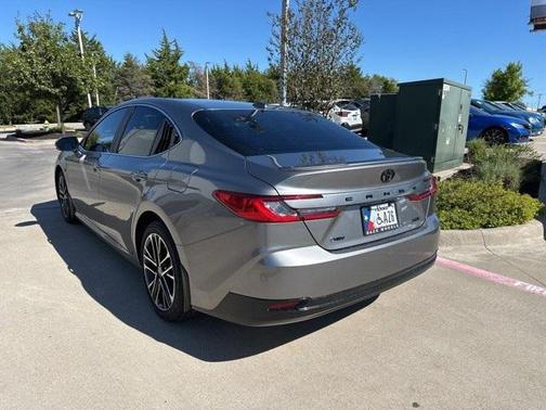 2025 Toyota Camry XLE