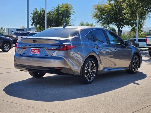 2025 Toyota Camry XLE