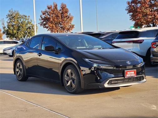 2026 Toyota Prius Plug-In Hybrid SE