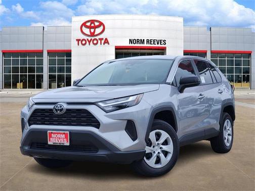 2025 Toyota RAV4 LE